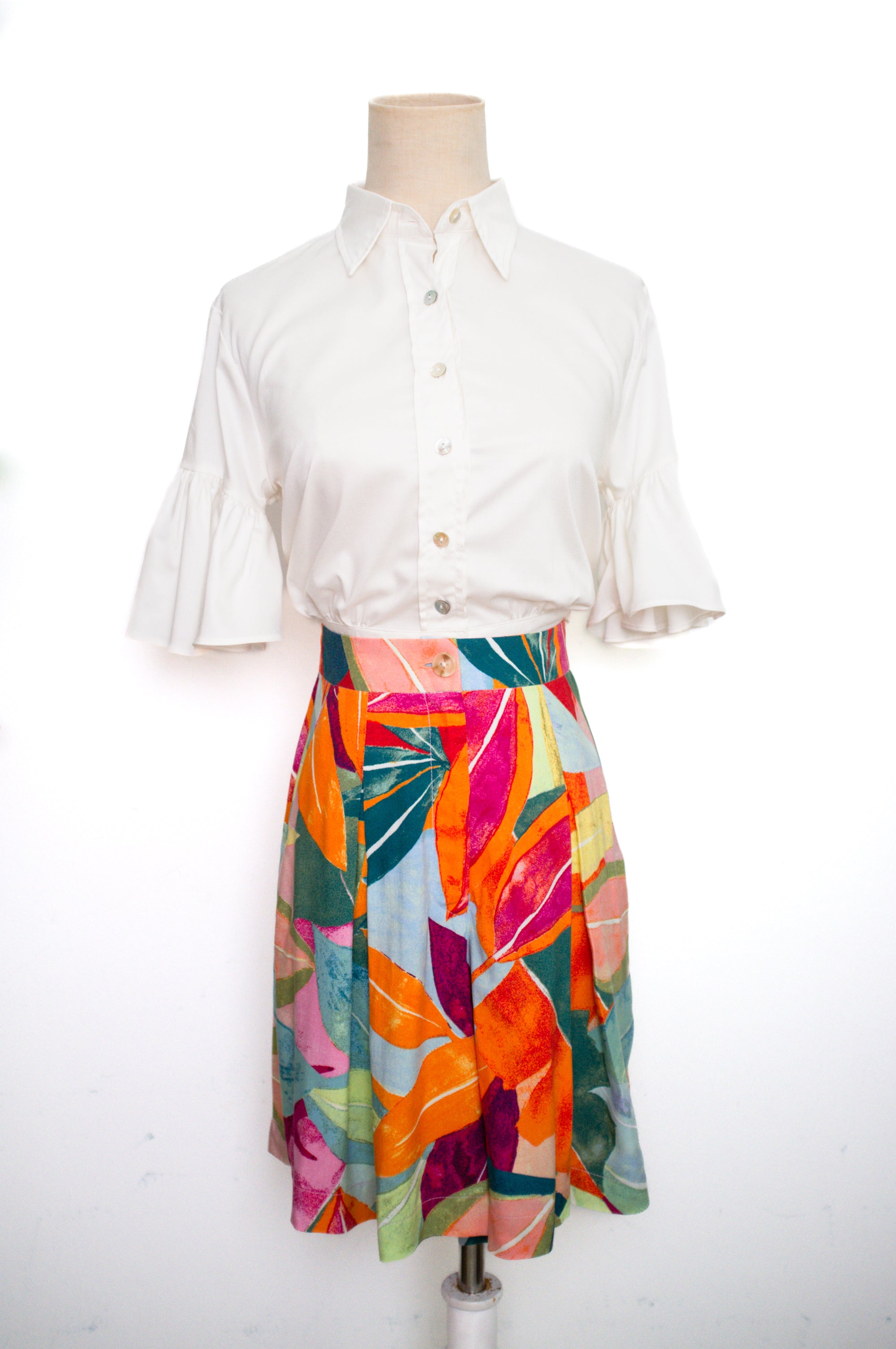 Rie Flutter Crop Top