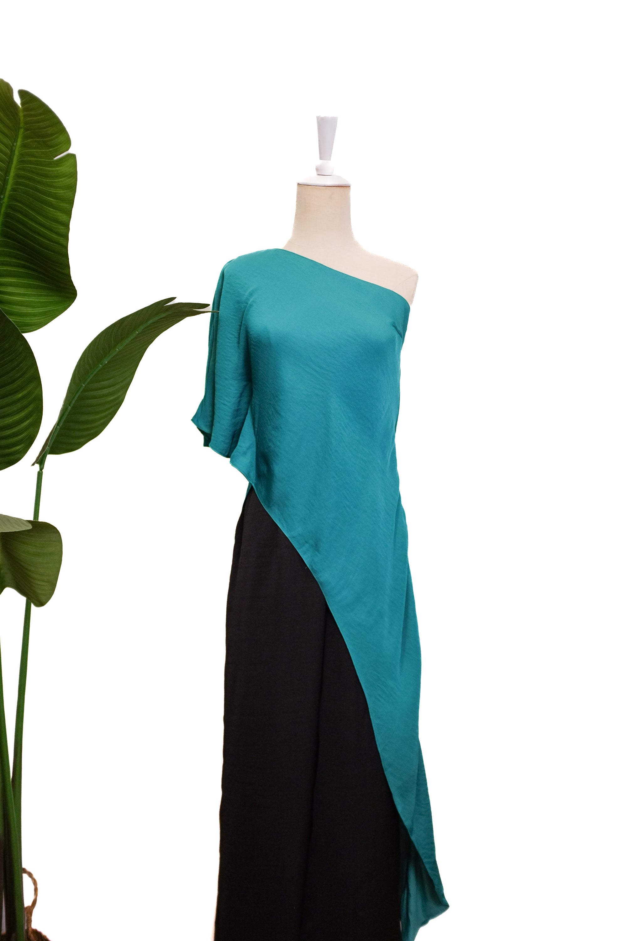 Luna Toga Top