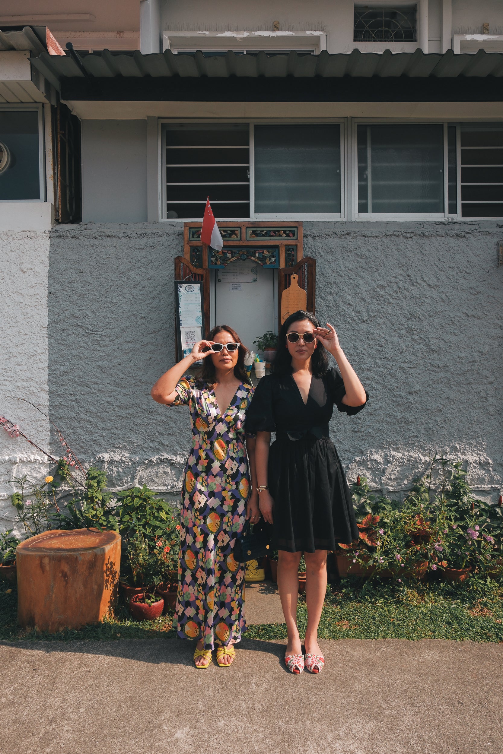 SG60 Batik Joy Obi Dress - Batik/ Black