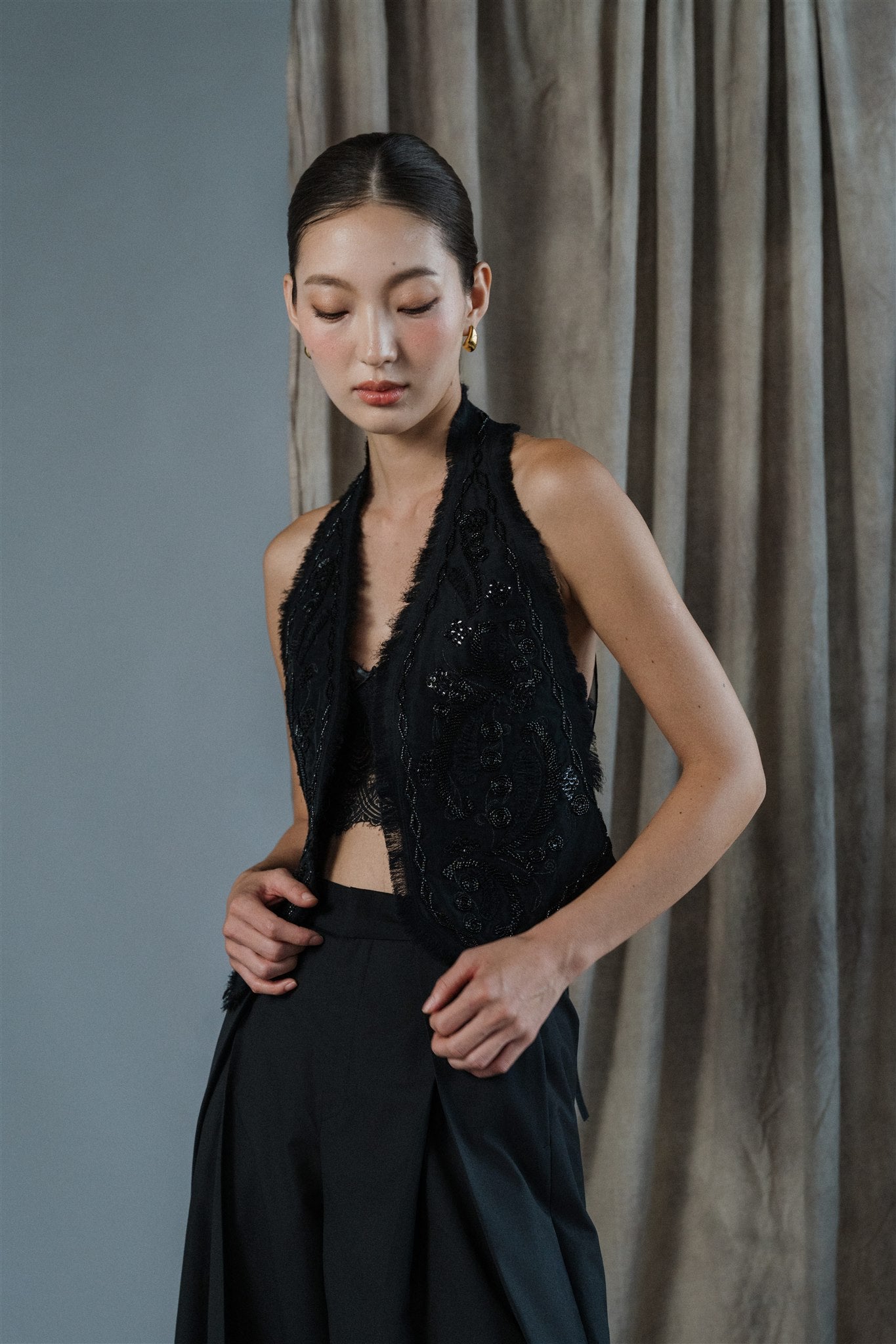 Bi Silk Beaded Vest - Black / Off White – The Missing Piece