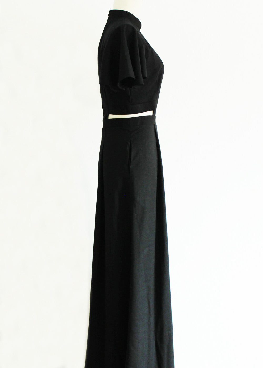 Signature Cut-Out Cheongsam with Sleeves - Black (Pre-order)