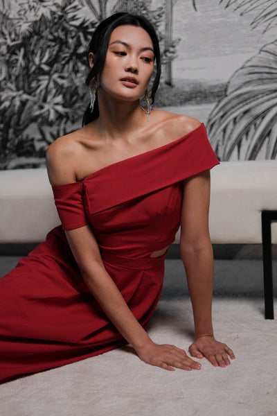 Red one shoulder hot sale midi dress