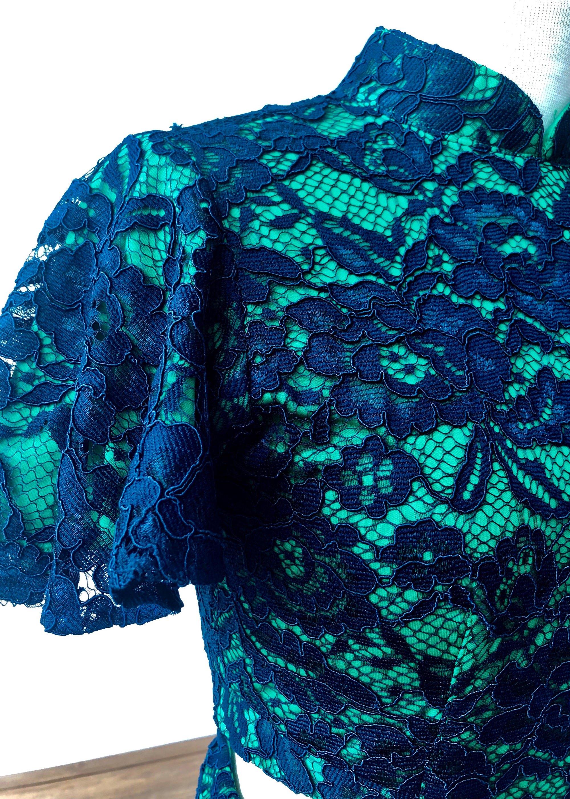Signature Lace Cut-Out Cheongsam with Sleeves - Navy / Peach (Pre-order)