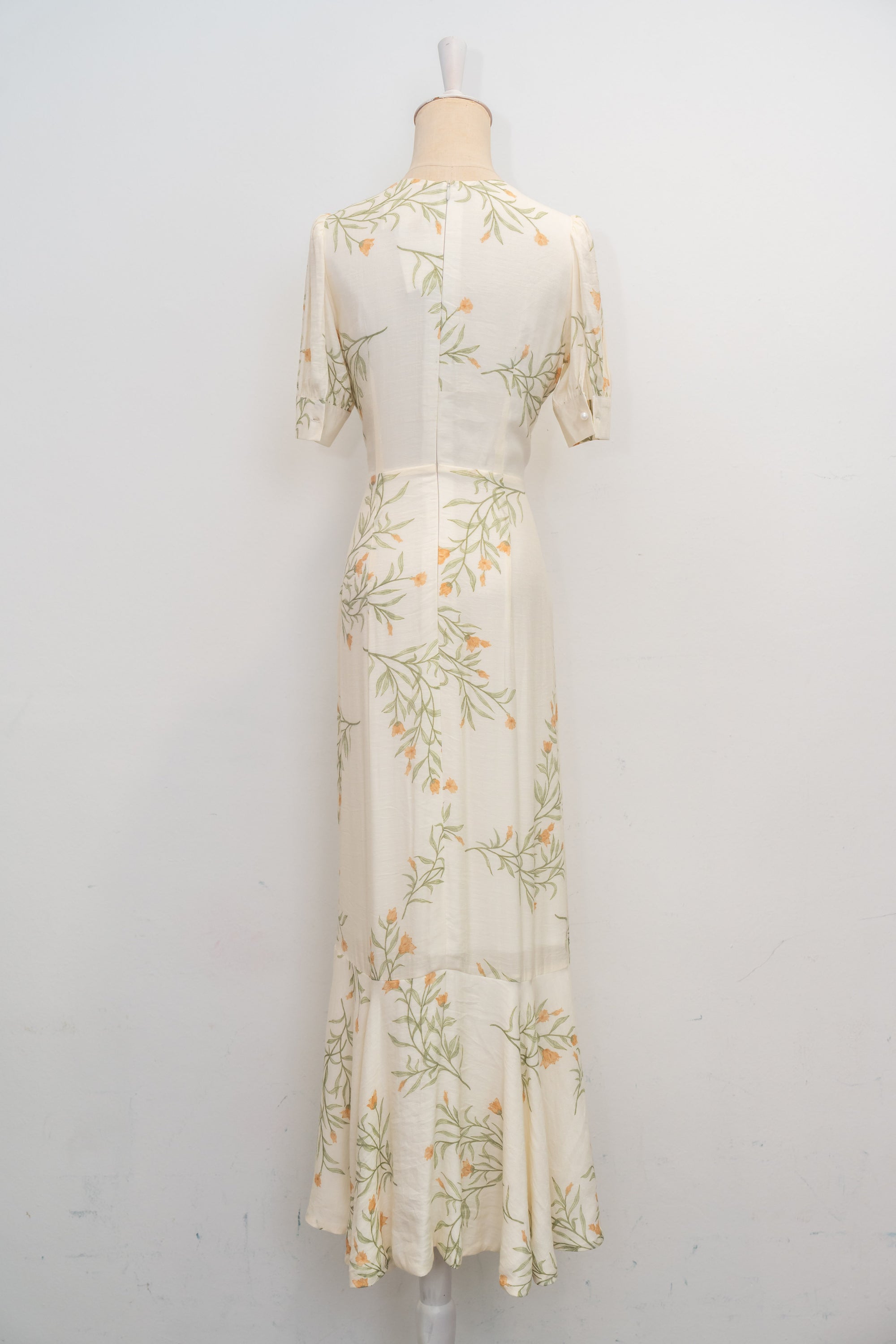 In-a-Knot Maxi Dress - Cream Floral