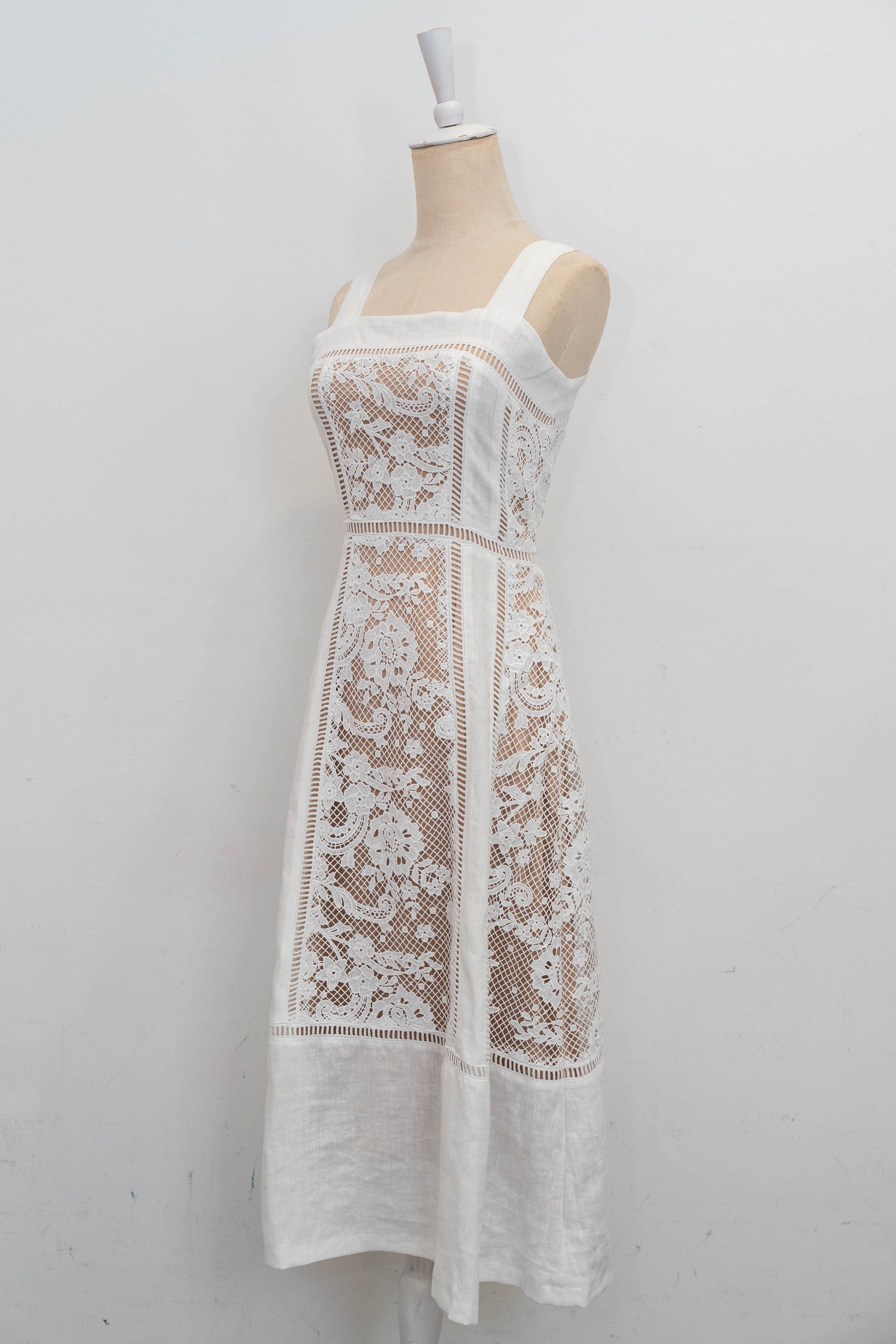 Adele Lace Dress - White / Navy