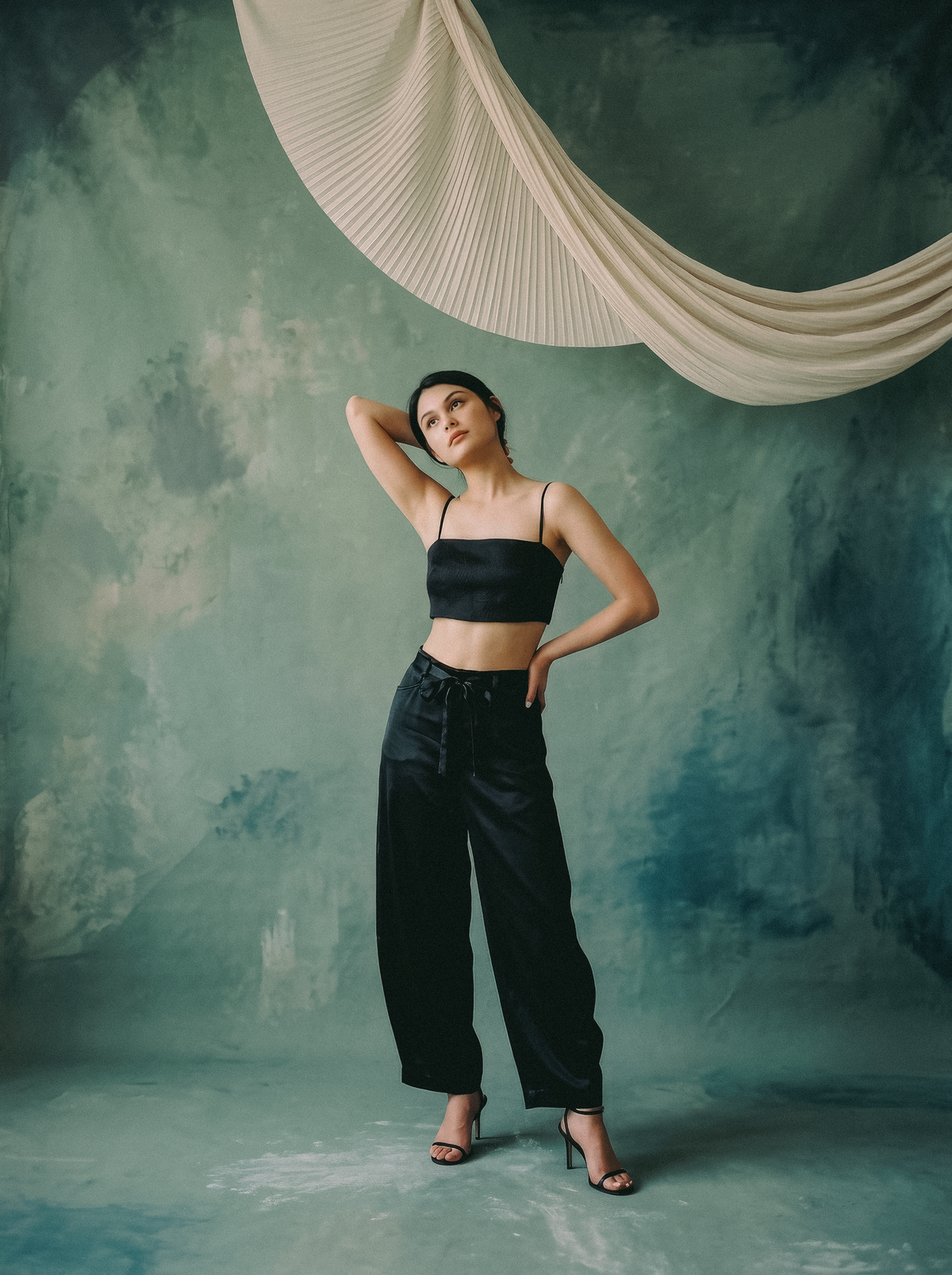 Ensemble Bustier Top - Black / Off White