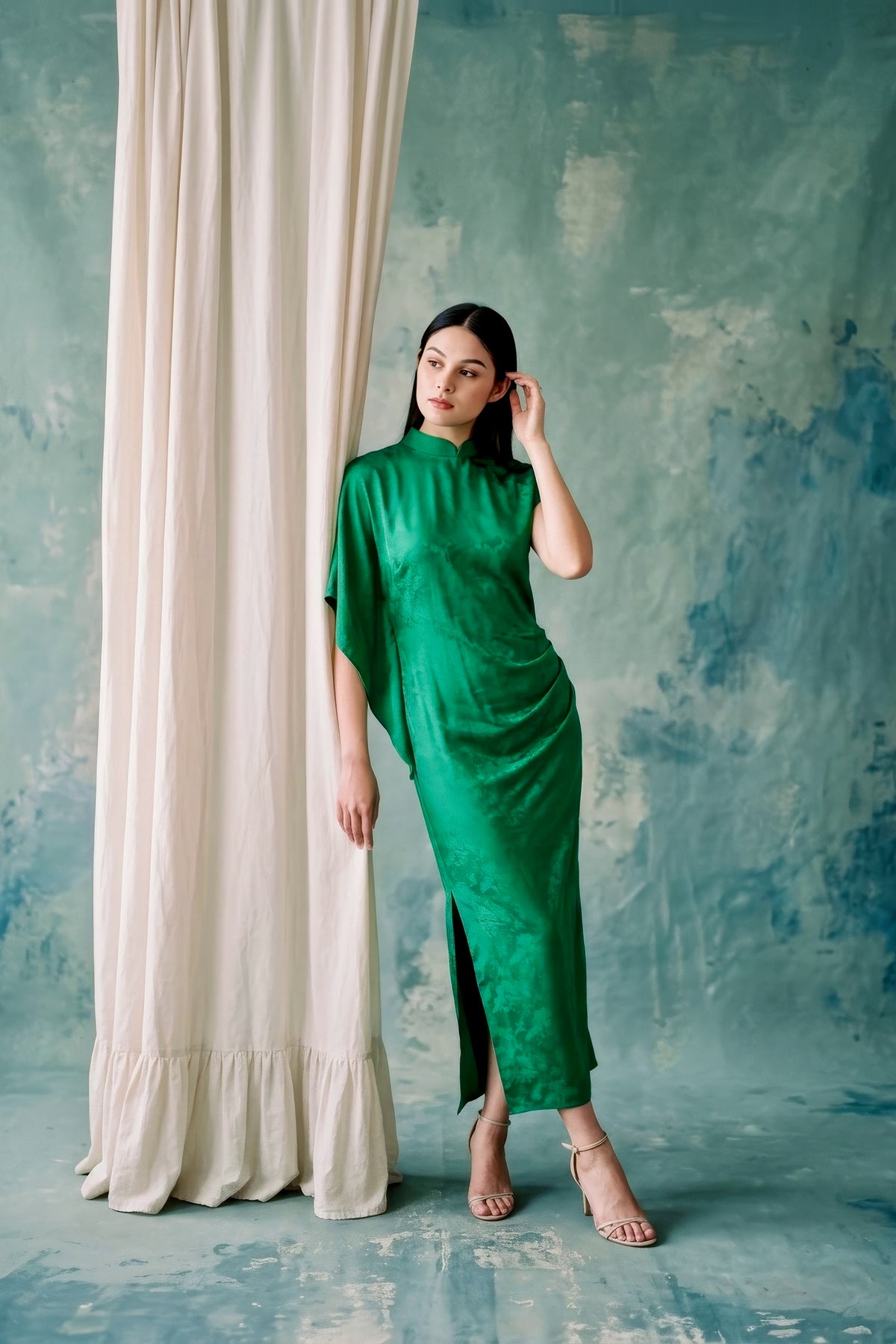 Renegade Cheongsam - Cobalt / Emerald