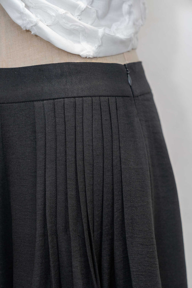 Palazzo Pleated Pants - Black