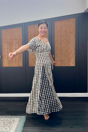 Laurel Godet Maxi Dress - Houndstooth