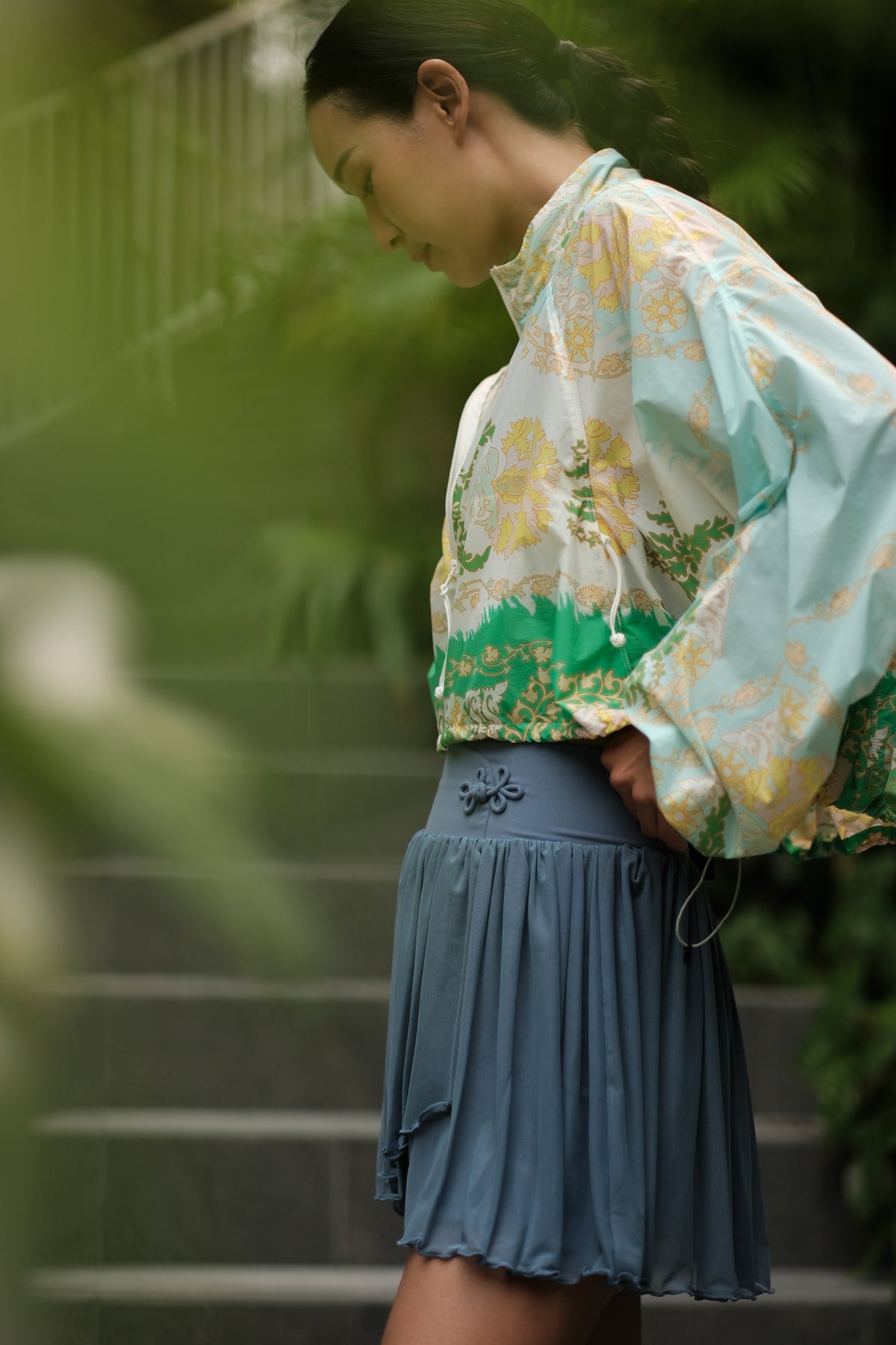 Breeze Throwover Jacket - Abstract Botanical / Pastel Paisley