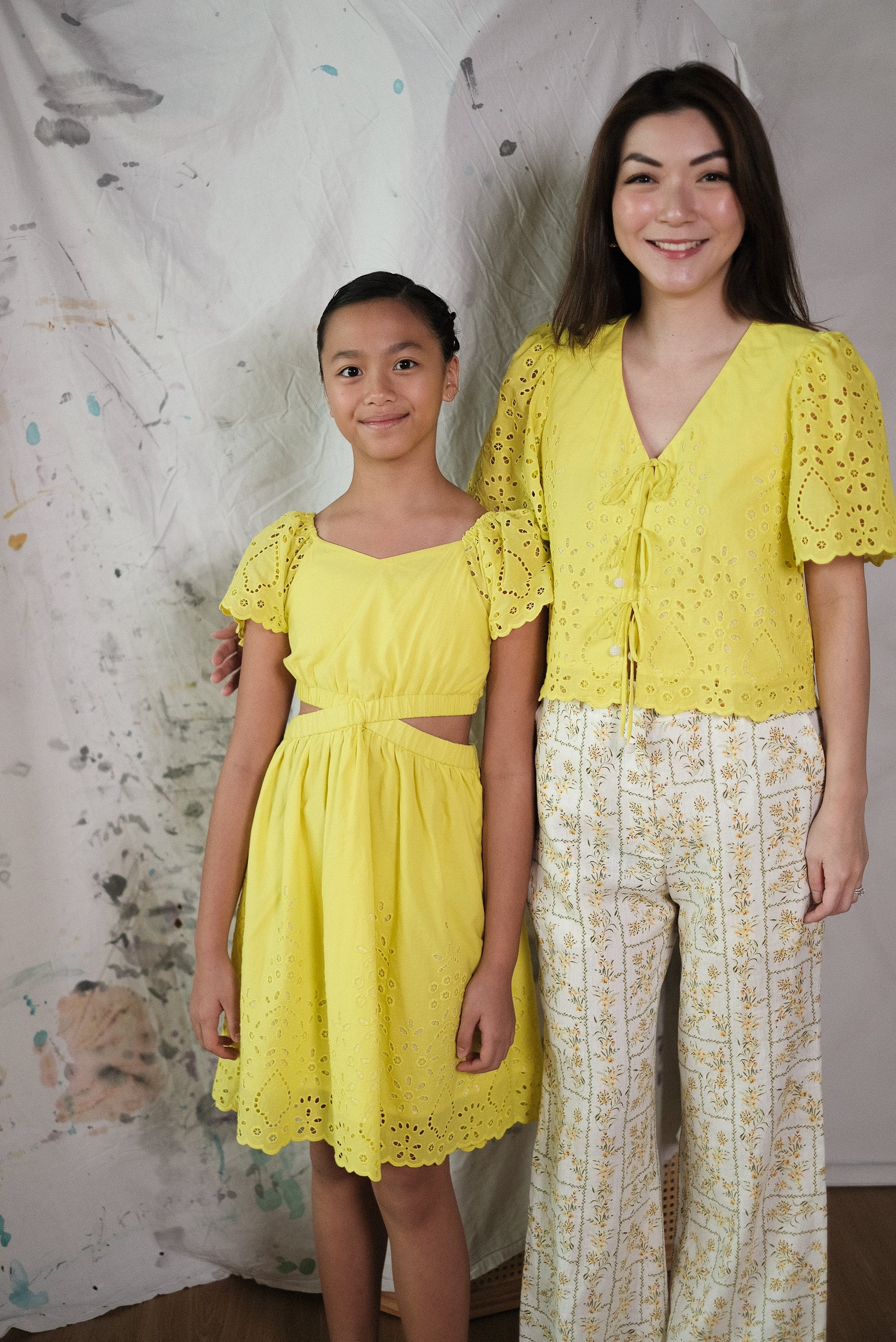 Lil&#39; Nadine Eyelet Cut-Out Dress - Yellow Lace