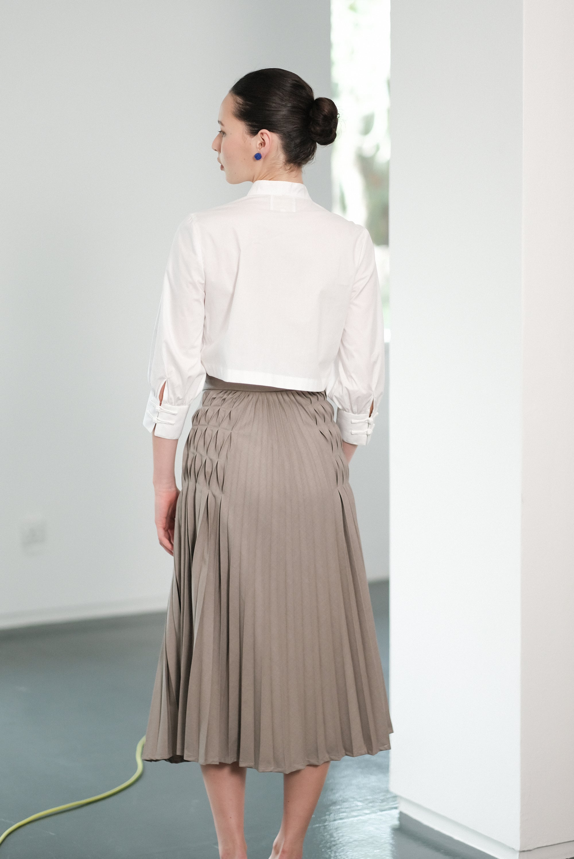 Carita Pleated Skirt - Black / Beige / Chambray