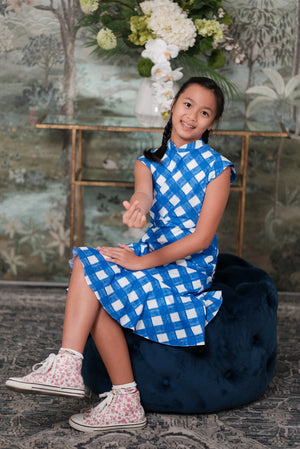 
            
                Load image into Gallery viewer, Lil&amp;#39; Katie Cheongsam
            
        