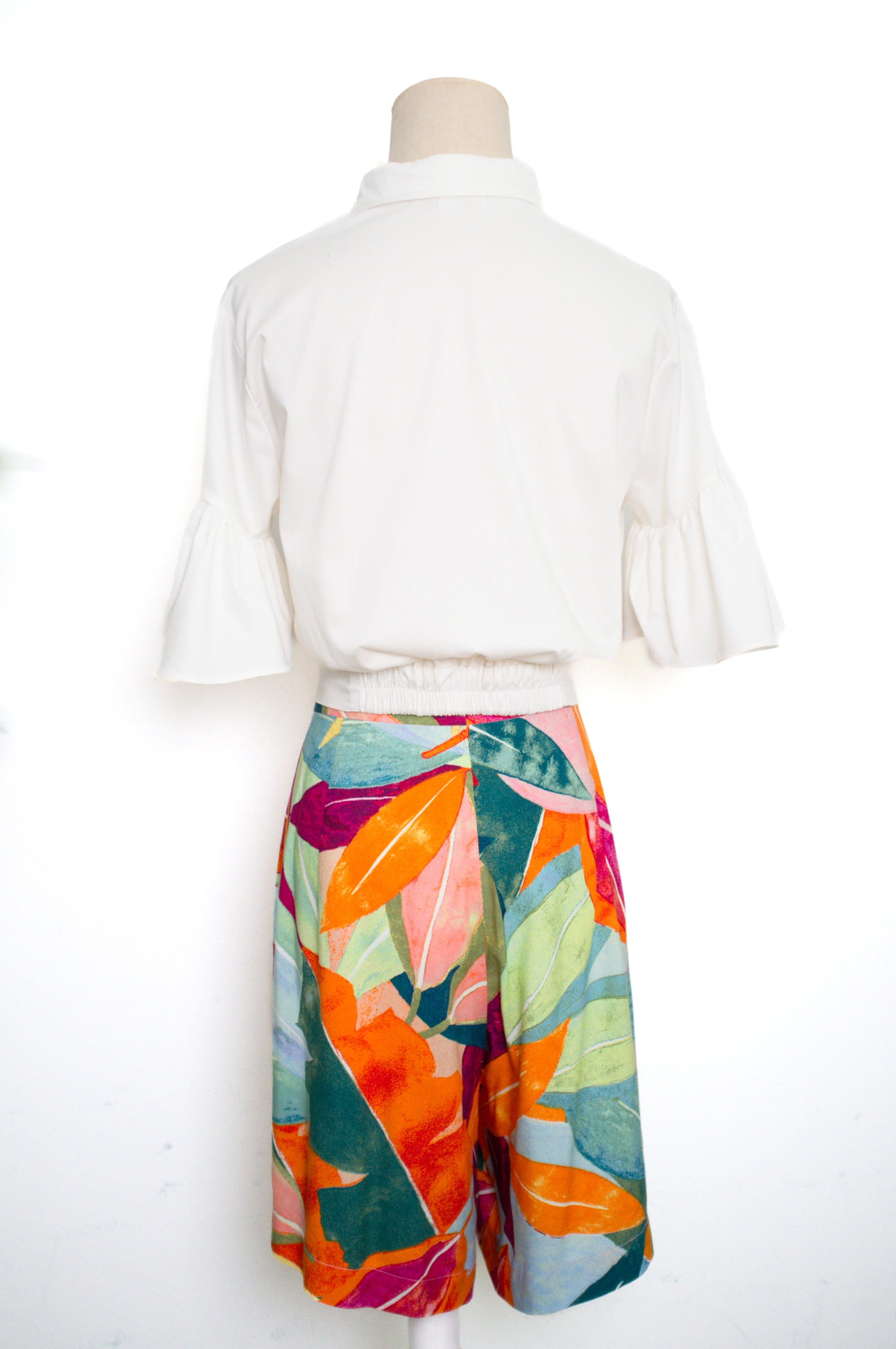 Rie Flutter Crop Top