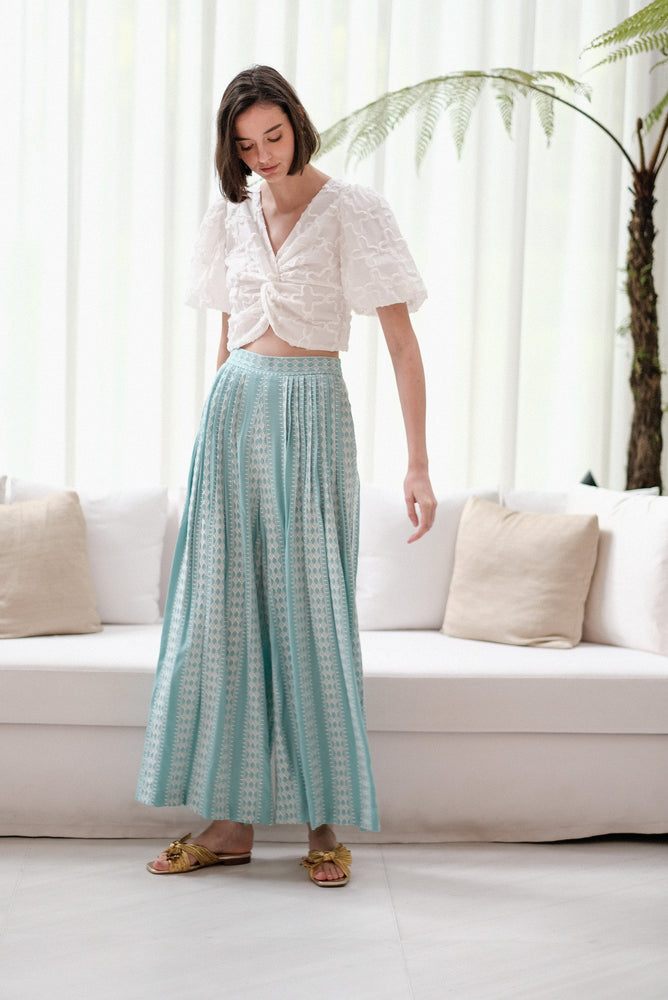 Palazzo Pleated Pants - Black