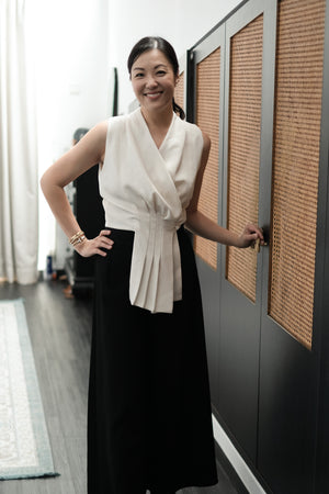 Aira Pleated Vest - Cream / Black / Pink