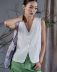 Hisa Pleated Cotton Vest - White / Black / Teal