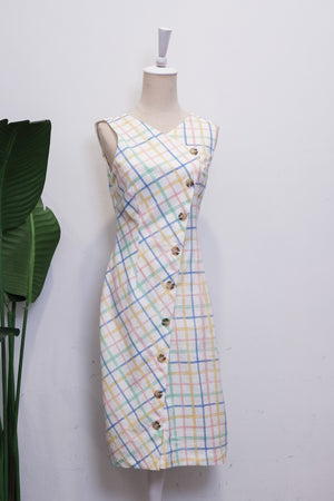 
            
                Load image into Gallery viewer, Cecile Linen Dress
            
        