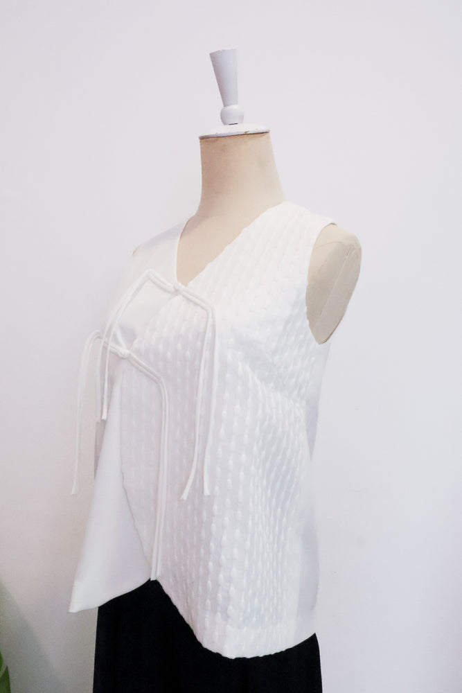 Kai Vest Top (BACKORDER)