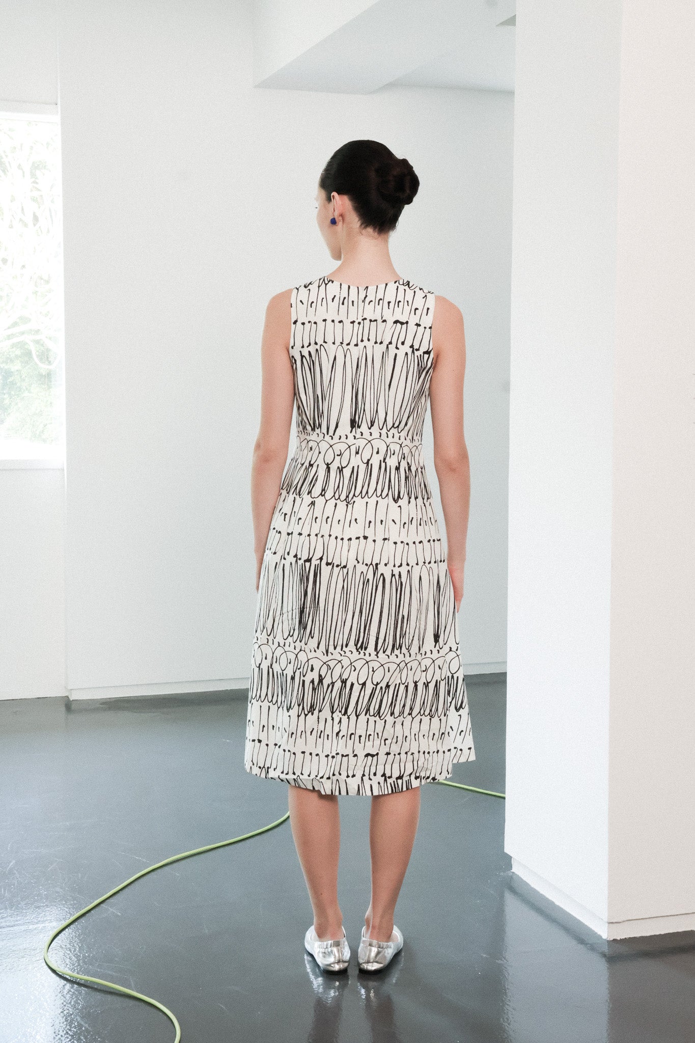 Faye Belted Dress - Black &amp; White