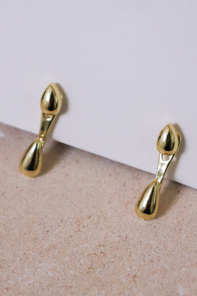 
            
                Load image into Gallery viewer, Dewdrops Stud Earrings - Gold / Silver
            
        