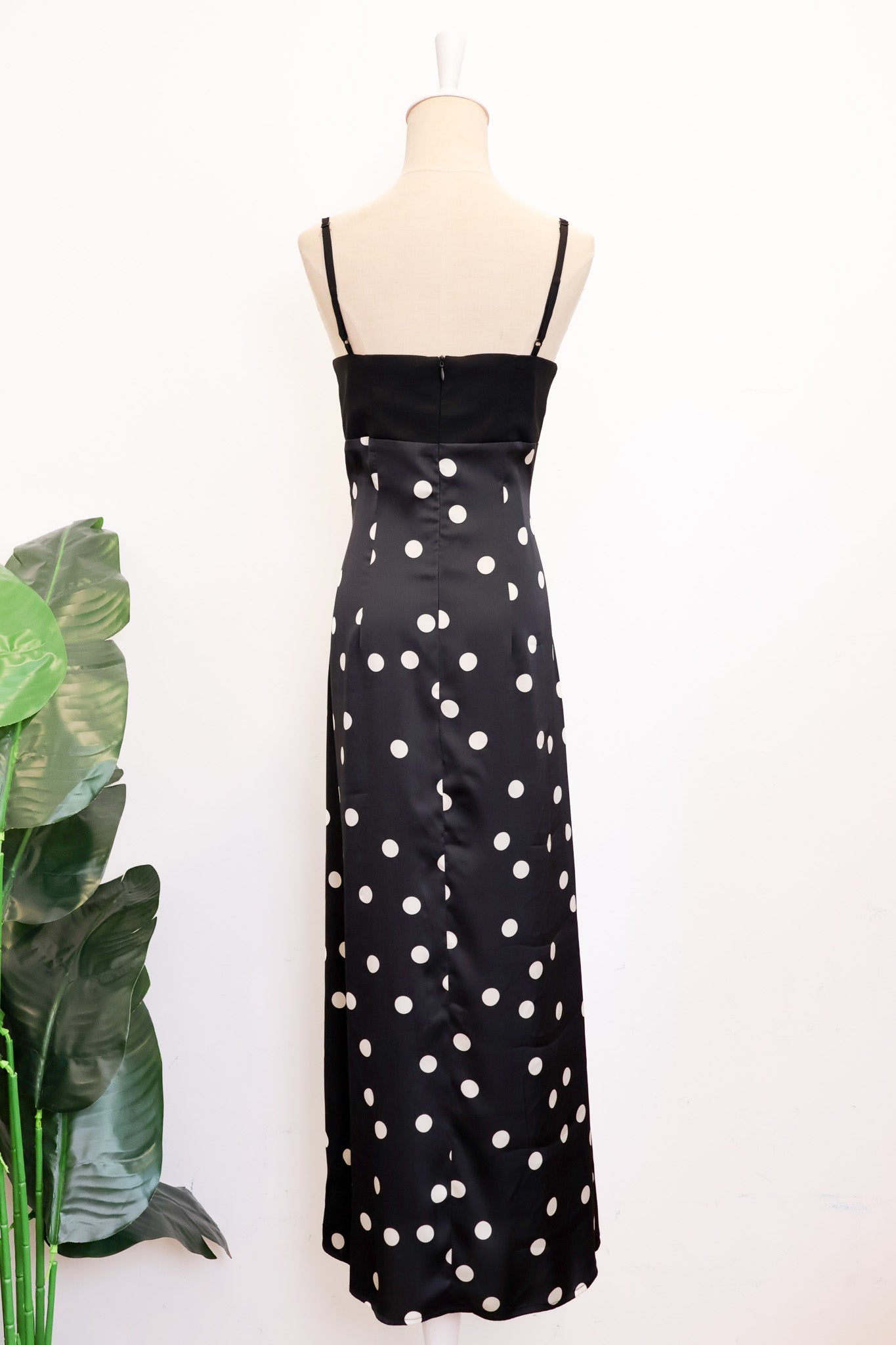 Lula Capelet Slip Dressing