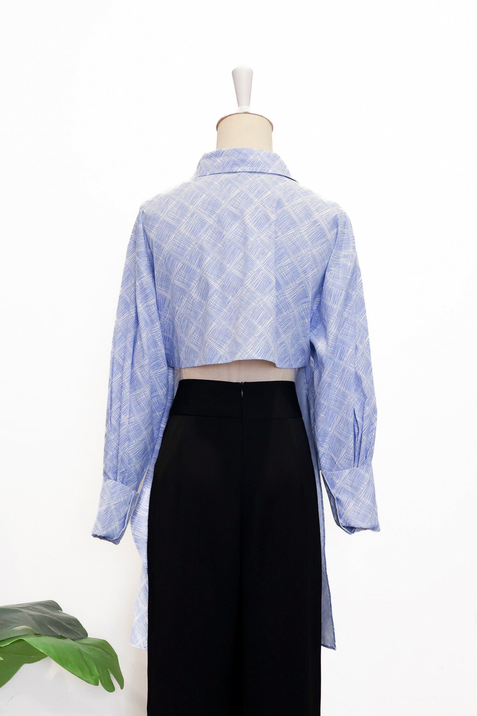 Mia Tie-Back Shirt - Blue Weave / White