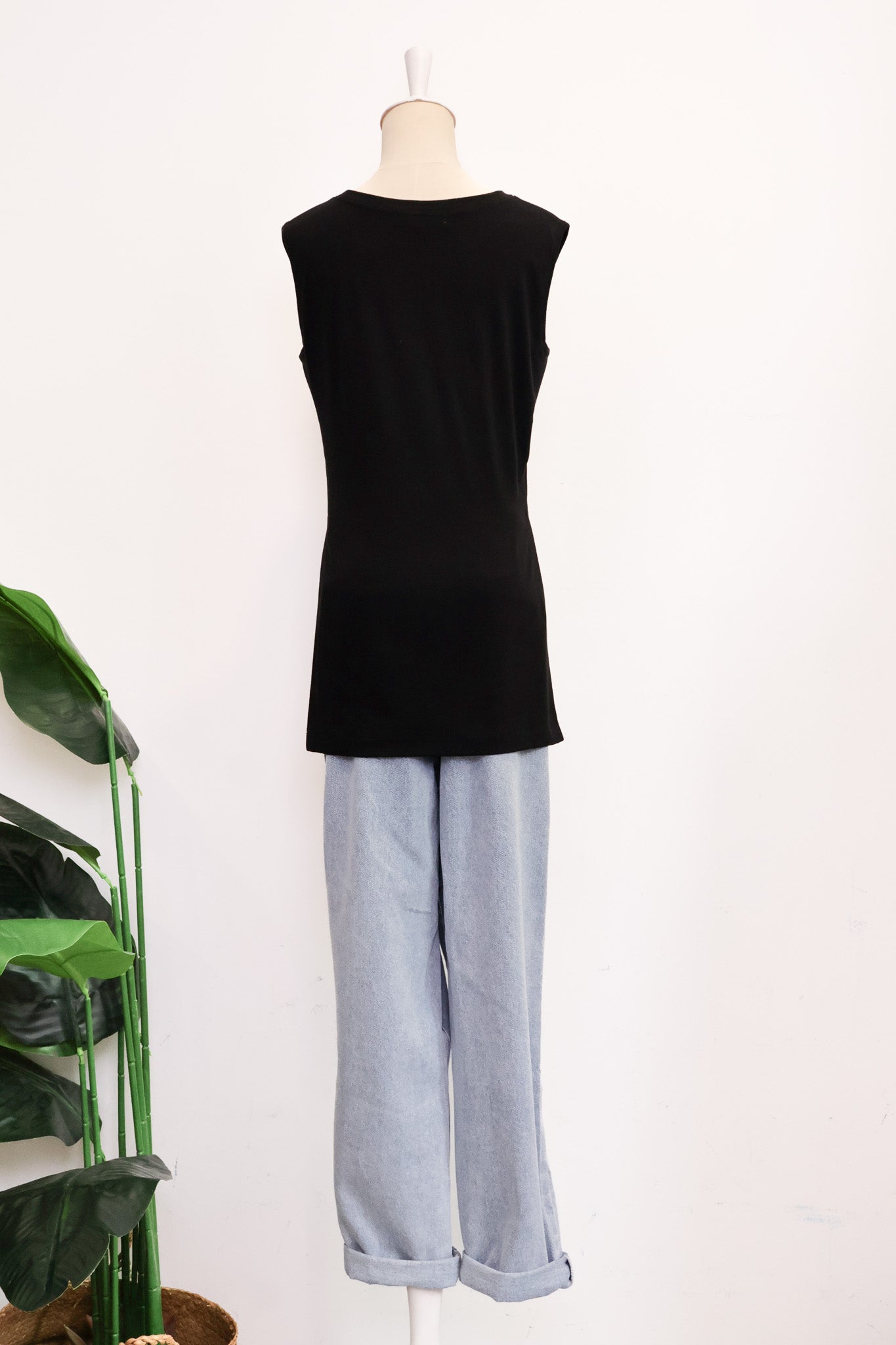 Sloane Panelled Tee - Black / White / Olive / Bronze