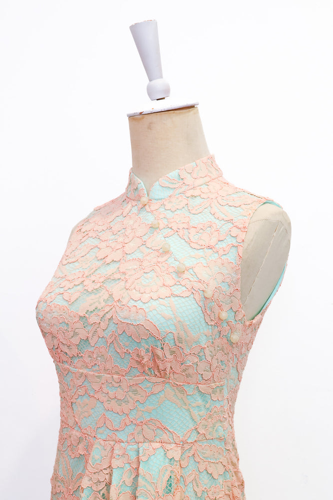 Signature Lace Cheongsam (Knee Length) - Peach ( Pre-order )