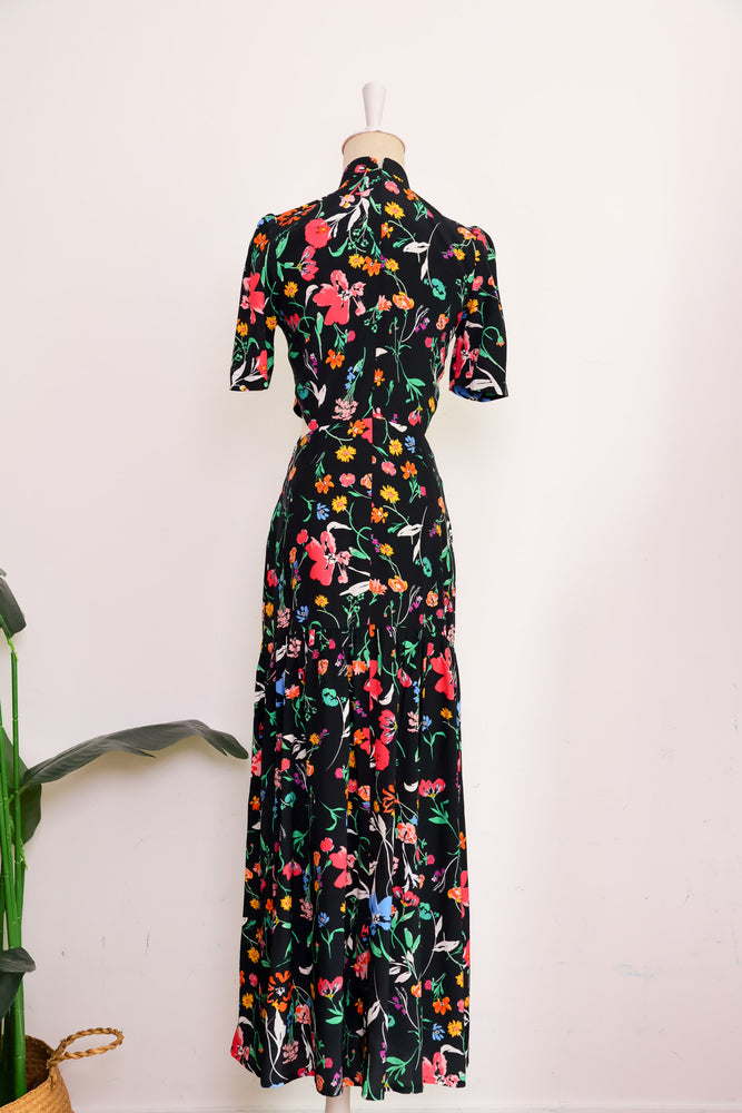 Gigi Pleated Maxi Cheongsam - Ebony Florals