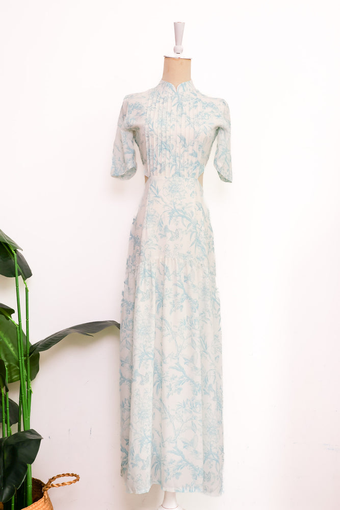 Gigi Pleated Maxi Cheongsam - Sky Blooms