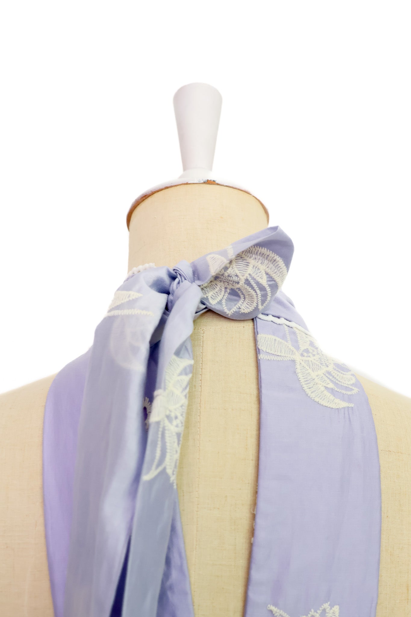 Rhea Halter Dress - Lilac Embroidery