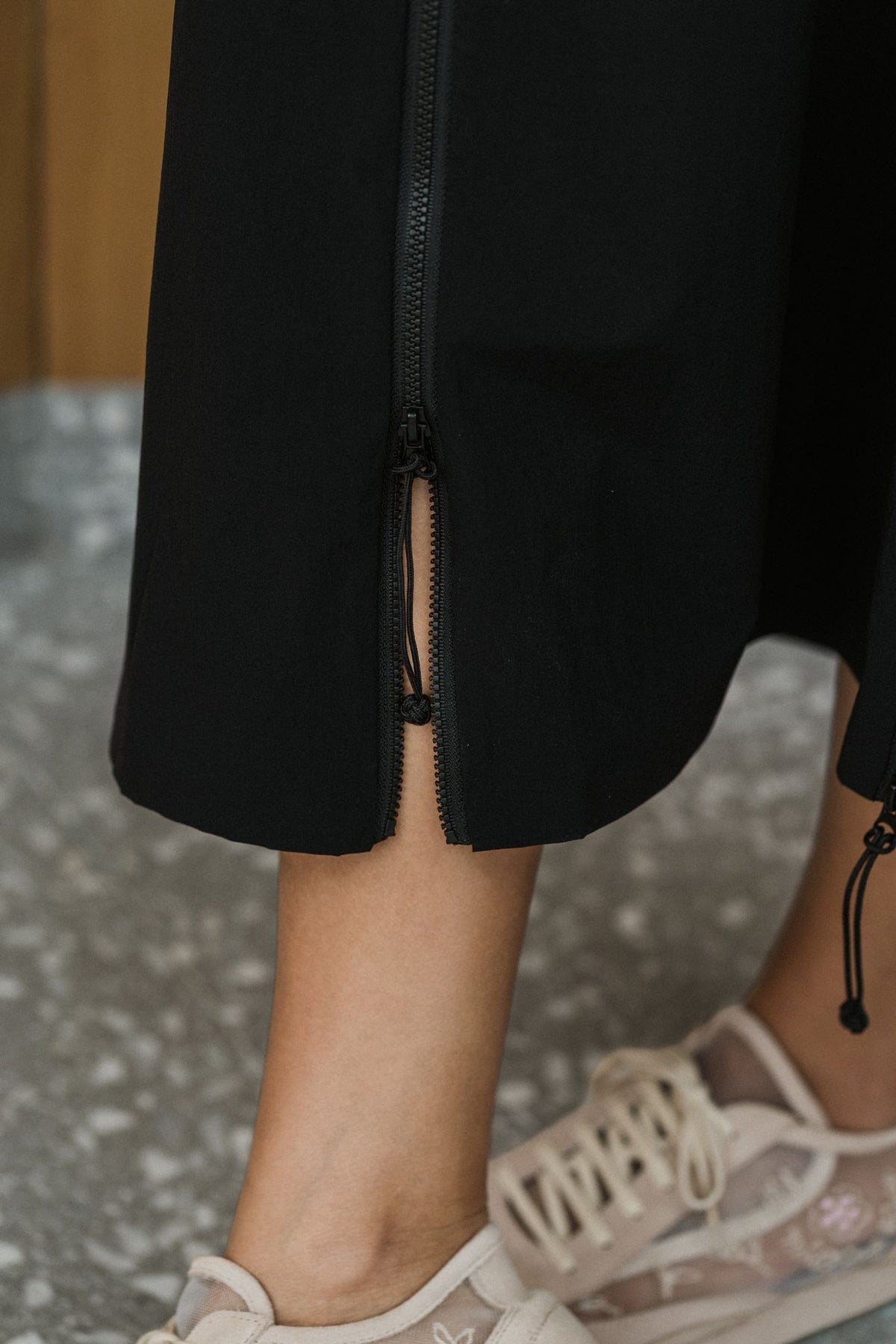 Switch Up Convertible Skirt - Black / Beige