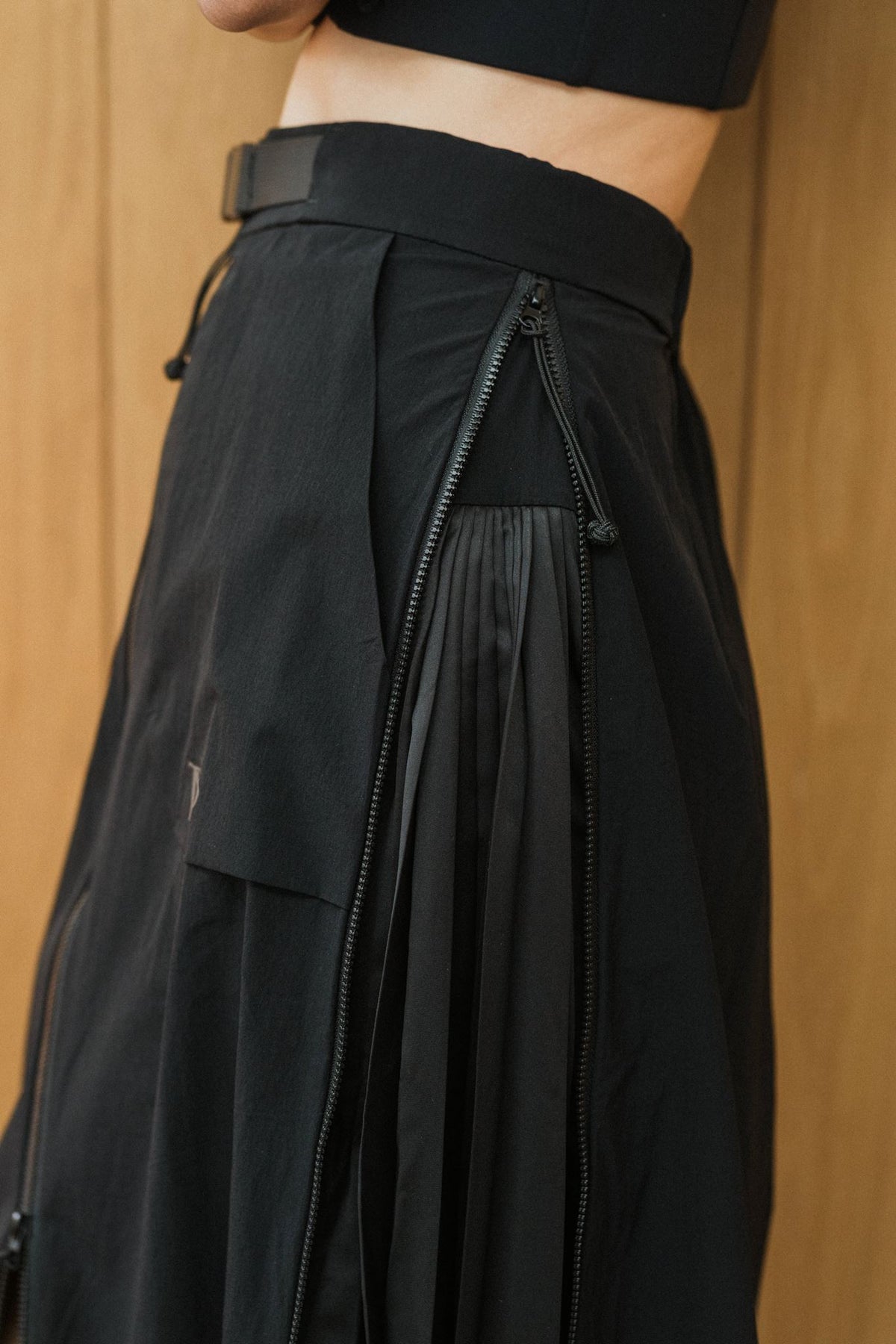 Switch Up Convertible Skirt - Black / Beige