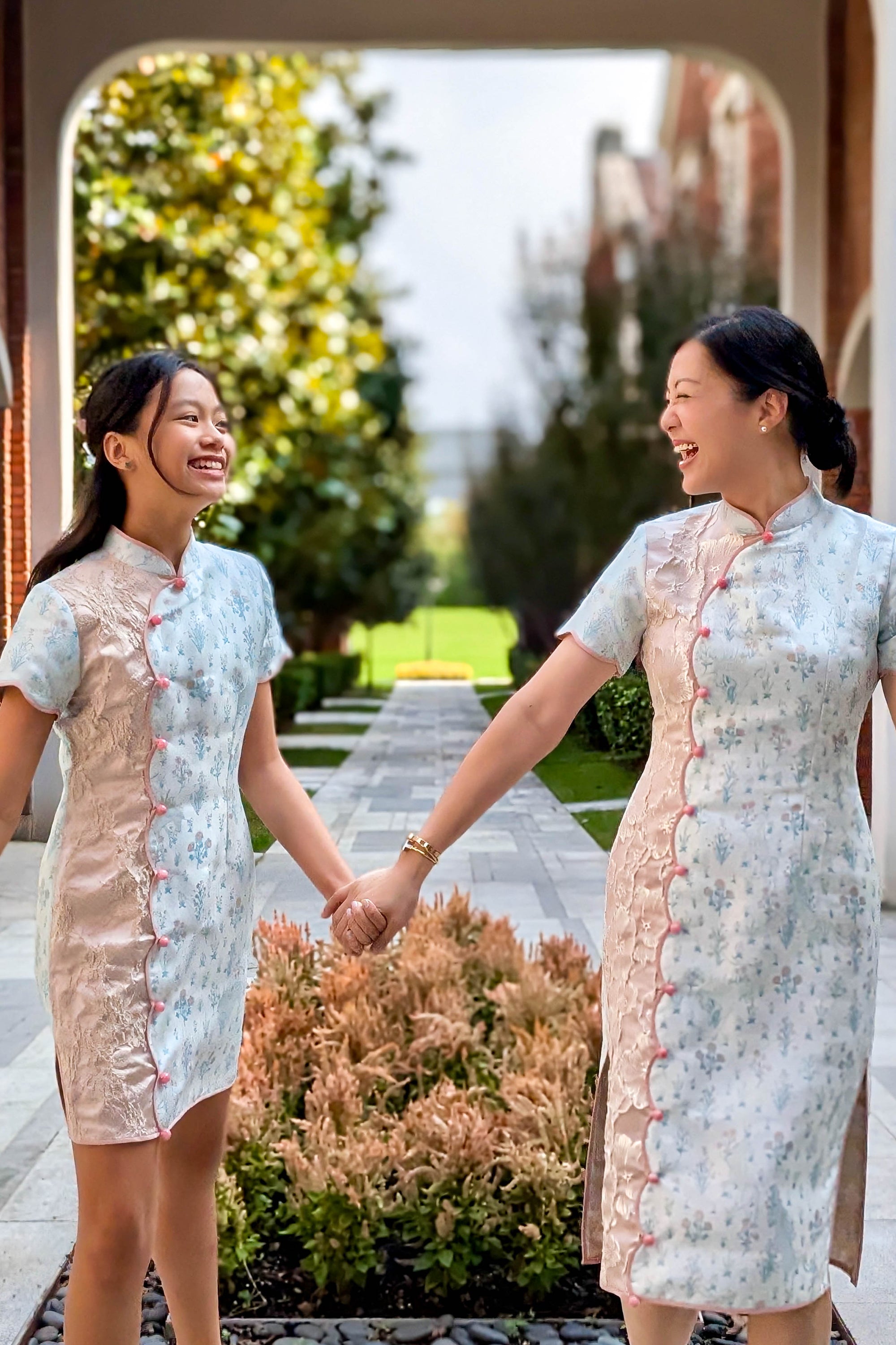 Aurora Jacquard Cheongsam