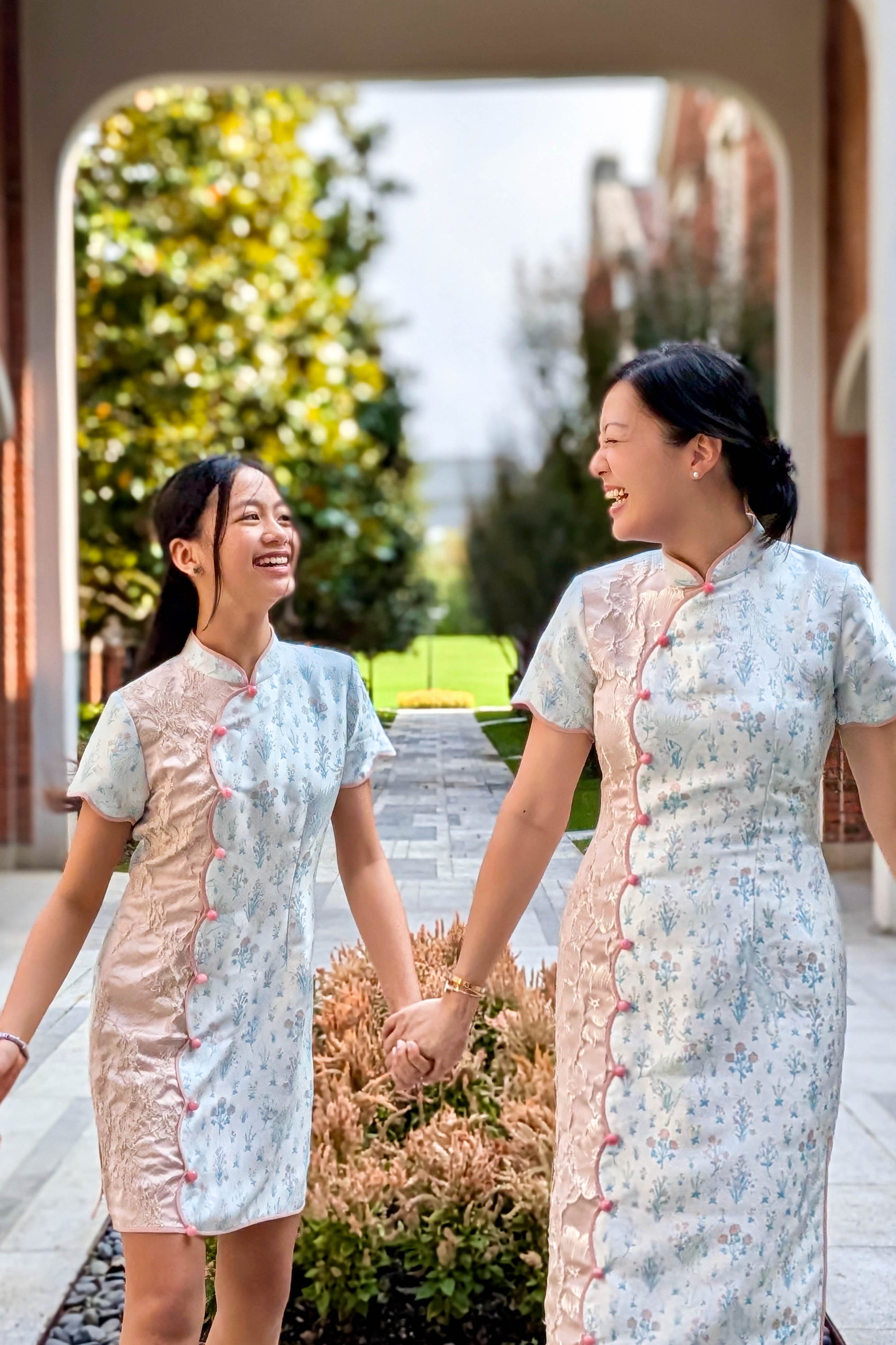 Aurora Jacquard Cheongsam