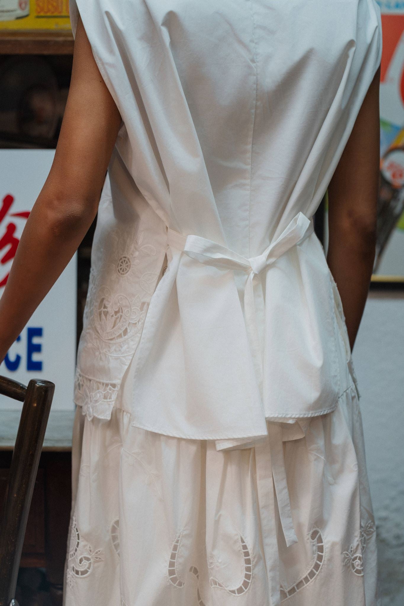 Sayang Embroidery Tie Top - White / Midnight Blue