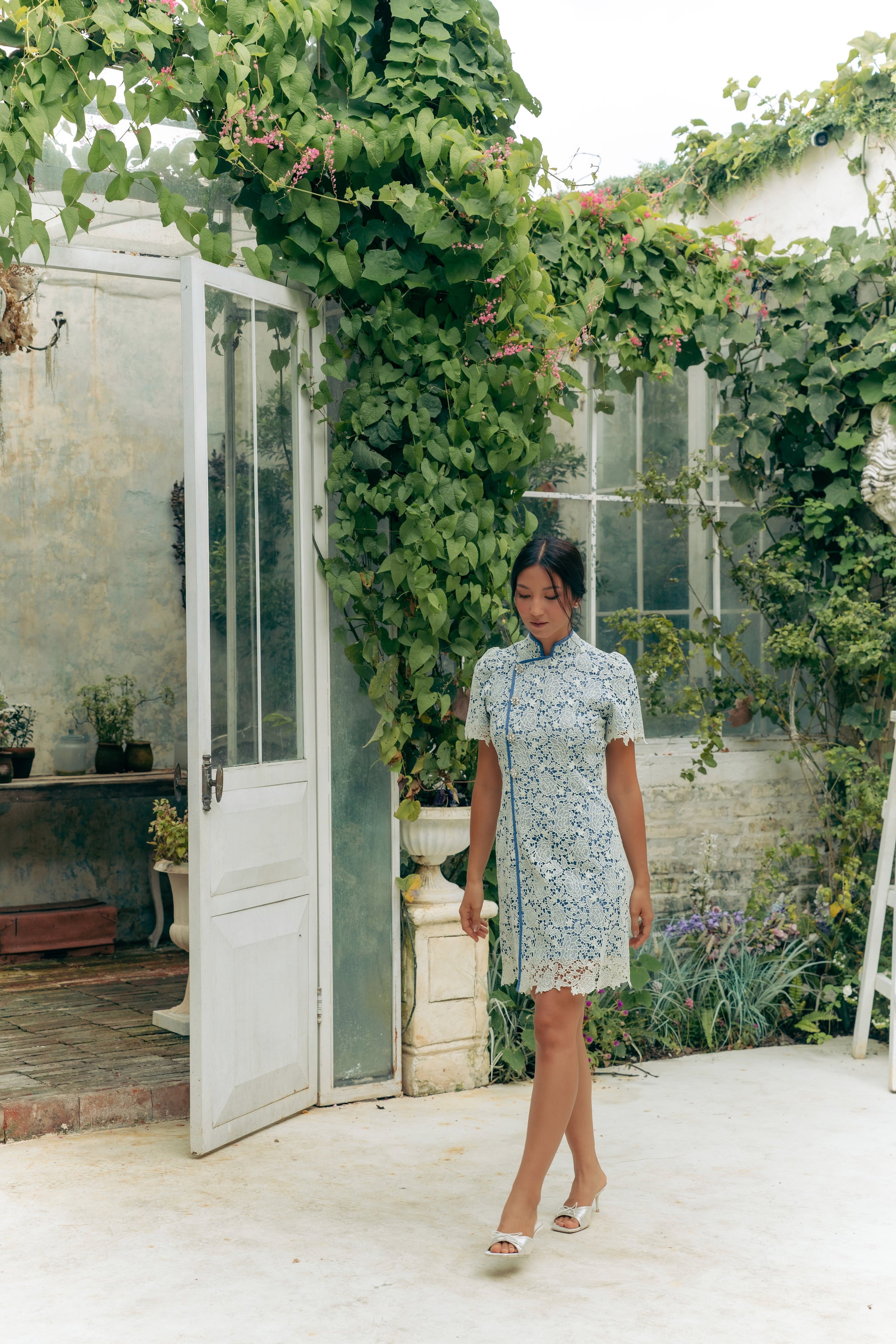 Aimee Lace Cheongsam