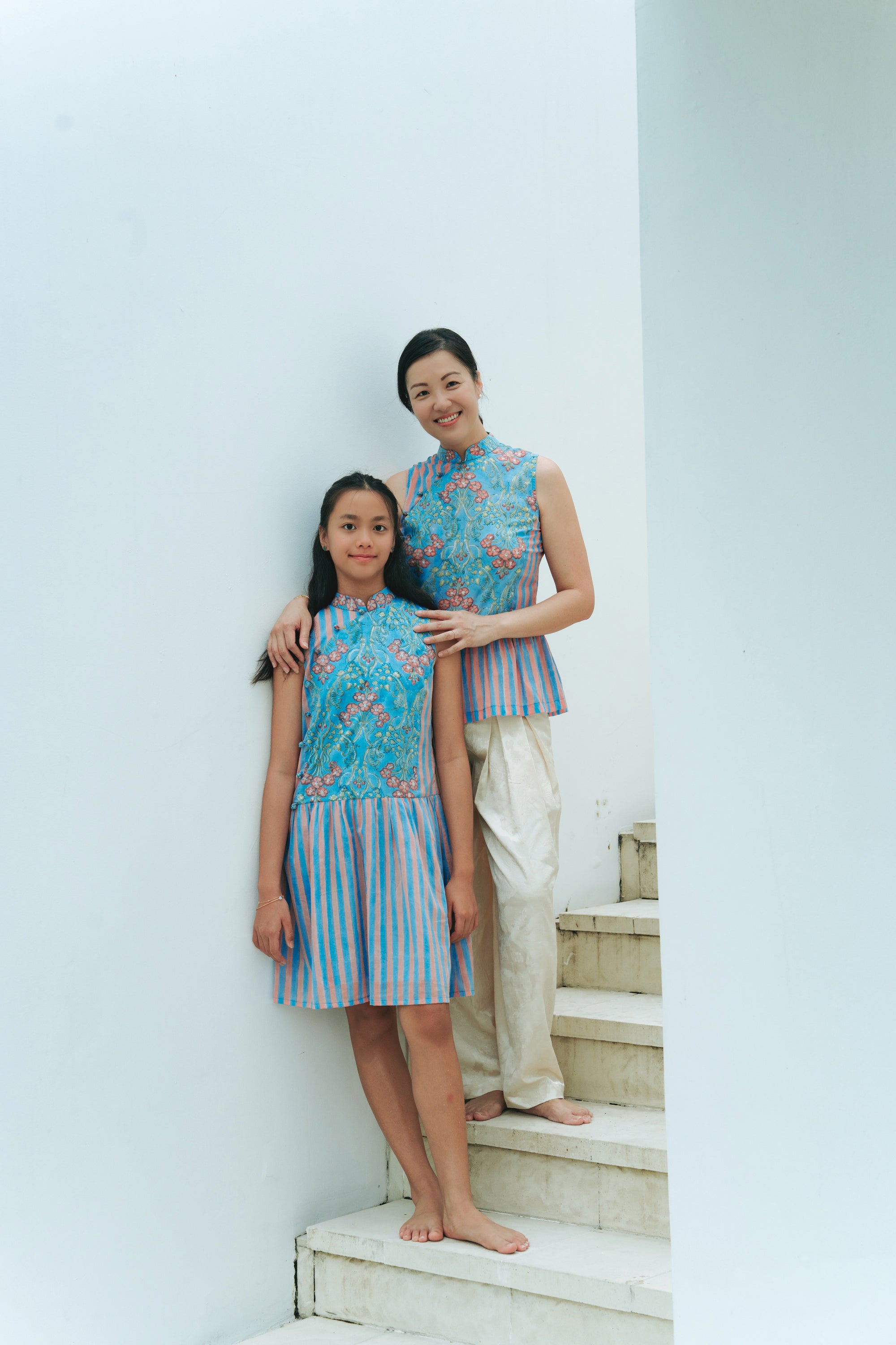 Tuileries Peplum Cheongsam Top - Navy Tulips / French Florals