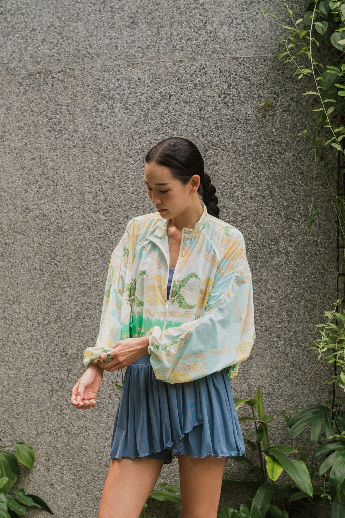 Breeze Throwover Jacket - Abstract Botanical / Pastel Paisley