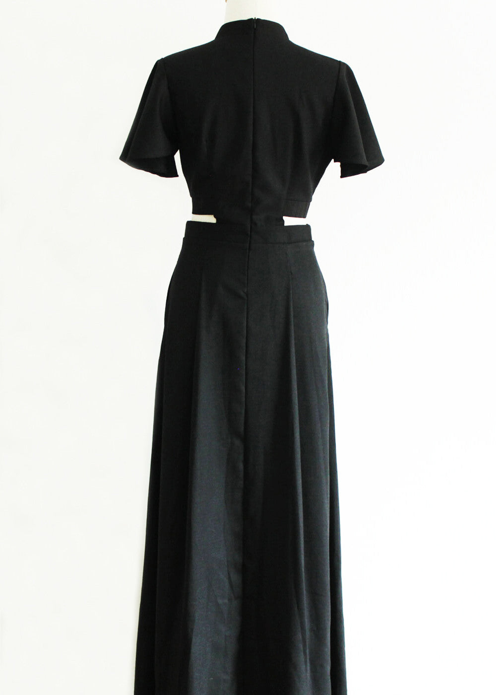 Signature Cut-Out Maxi Cheongsam with Sleeves - Black ( Pre-order )
