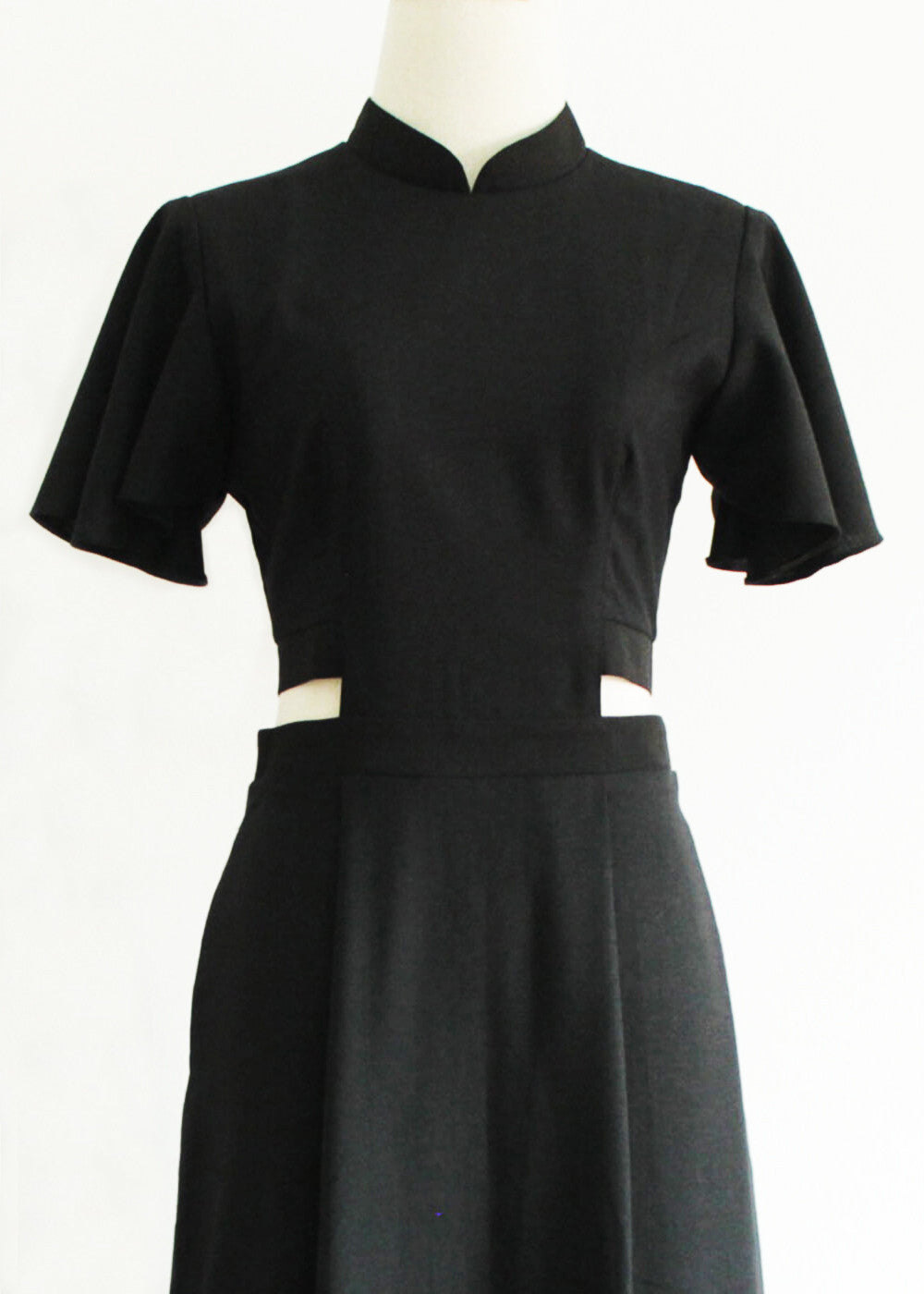 Signature Cut-Out Maxi Cheongsam with Sleeves - Black ( Pre-order )