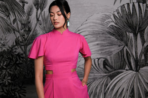 
            
                Load image into Gallery viewer, Signature Cut-Out Cheongsam with Sleeves - Fuchsia ( Pre-order )
            
        