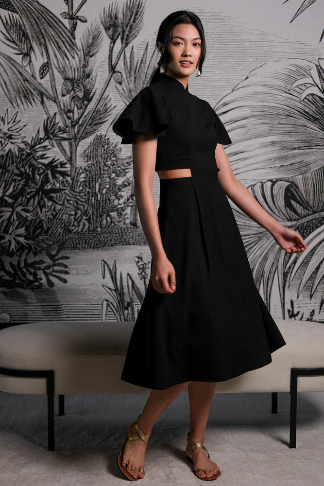 
            
                Load image into Gallery viewer, Signature Cut-Out Cheongsam with Sleeves - Black (Pre-order)
            
        