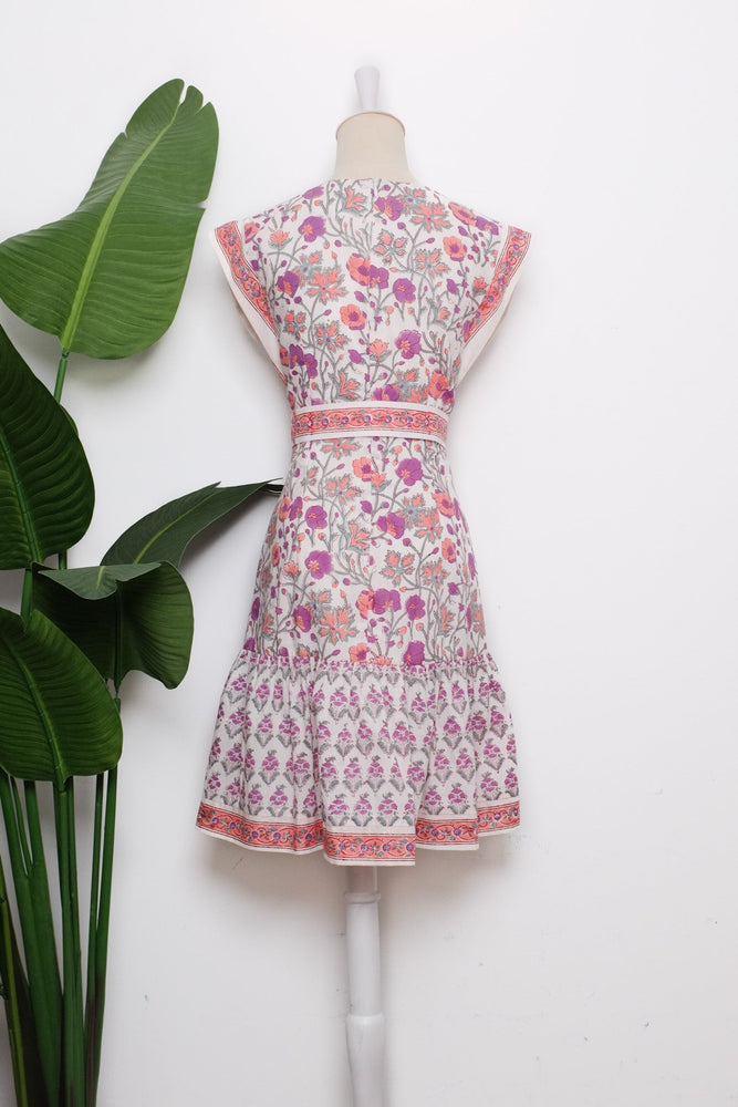 
            
                Load image into Gallery viewer, Harmony Dress - Purple Blooms
            
        