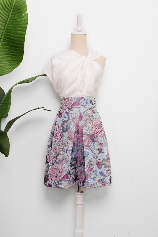 
            
                Load image into Gallery viewer, Jolene Jacquard Culottes - Pink Peonies / Emerald
            
        