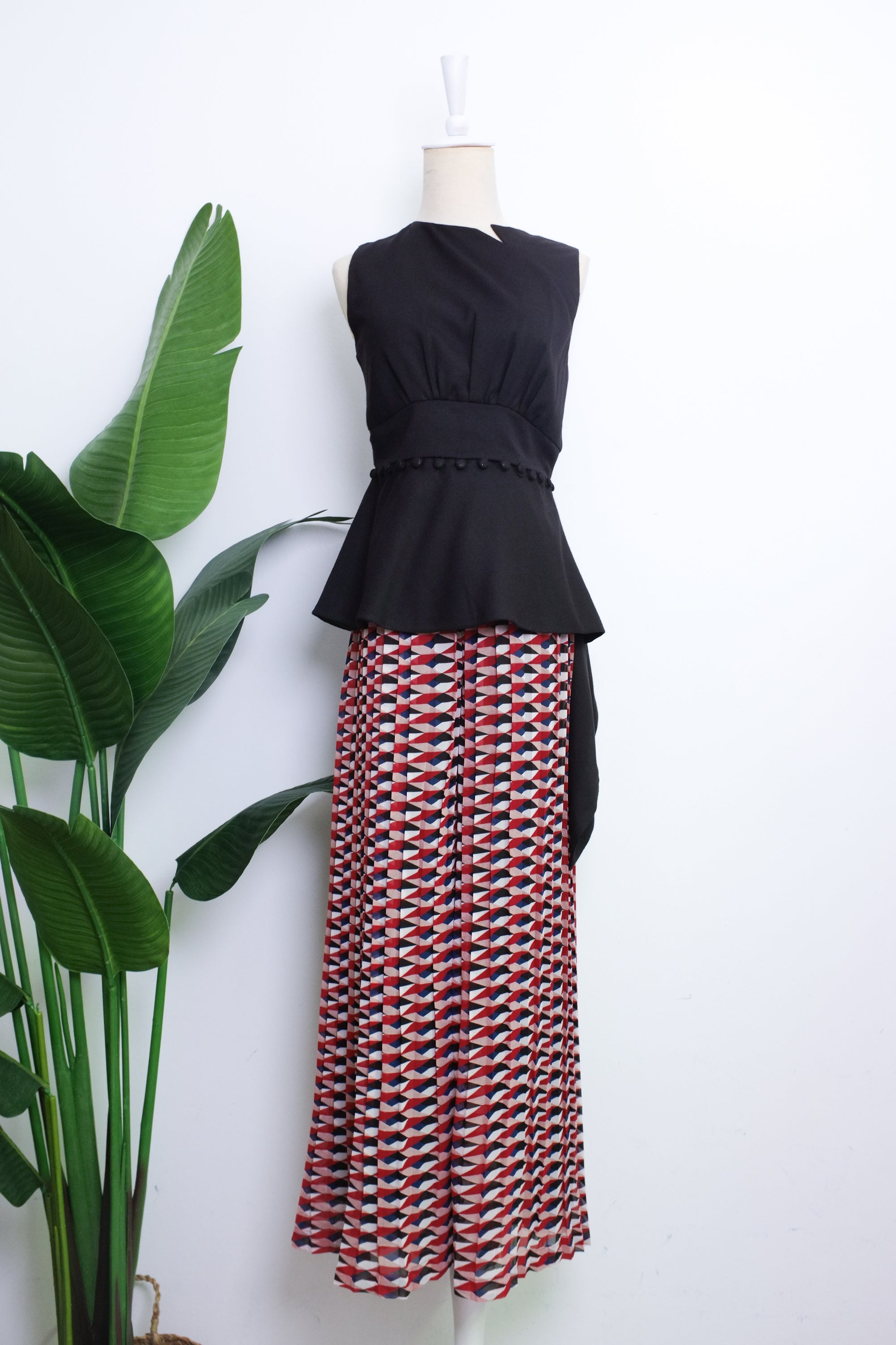 Convertible Peplum Drape Top - Black / White