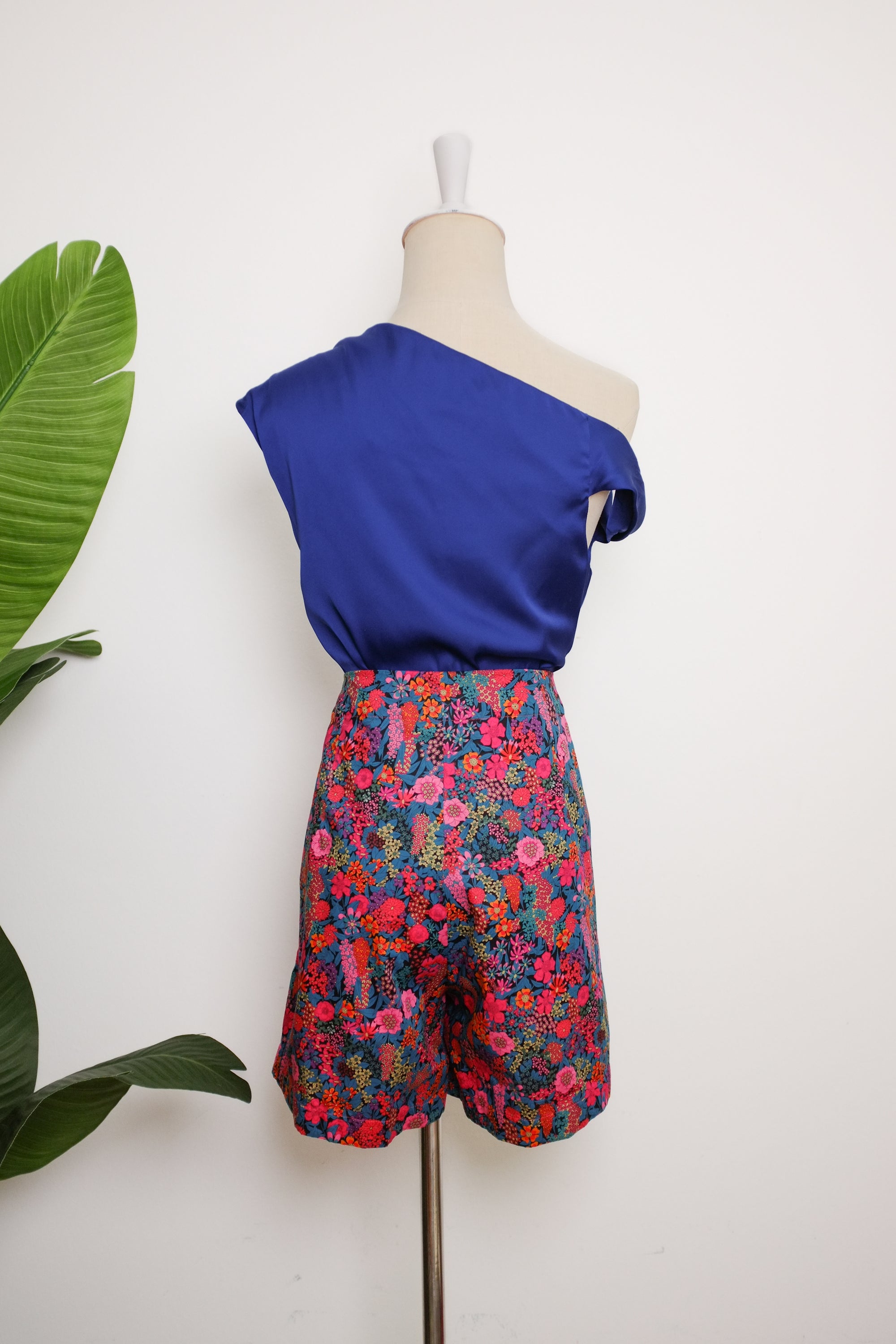 Asymmetrical Off-Shoulder Top -  Forest Green / Fuchsia / Black ( Pre-order )