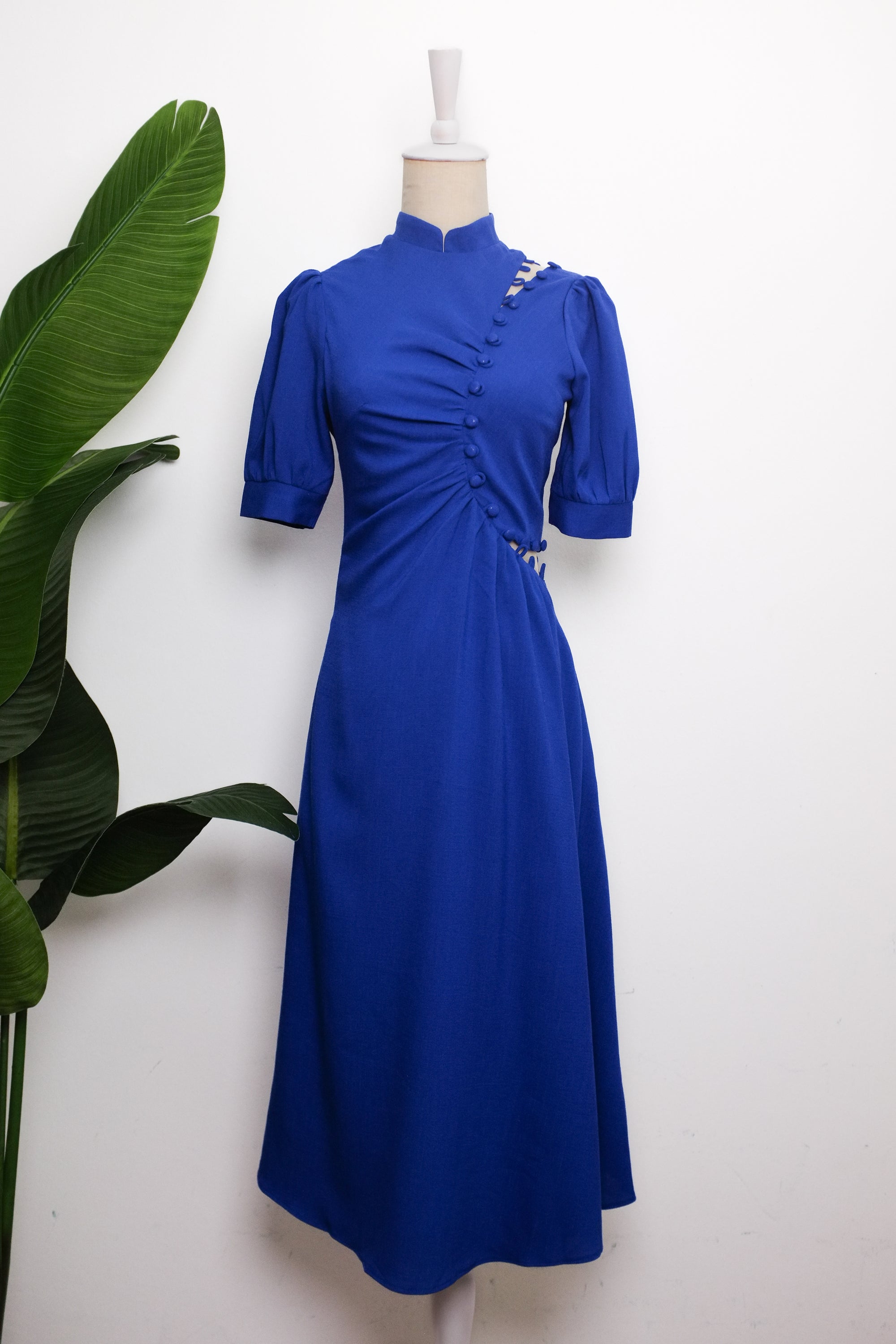 Astrid Convertible Midi Cheongsam - Red / Blue