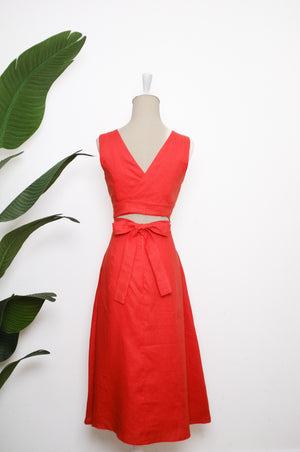 
            
                Load image into Gallery viewer, Etta Wrap Midi Dress - Burnt Orange / Chambray
            
        